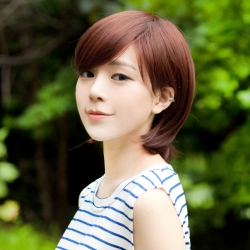 ผมสั้น