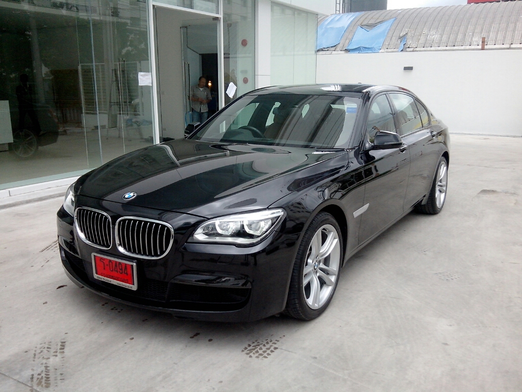 Bmw 750i outlet activehybrid 7