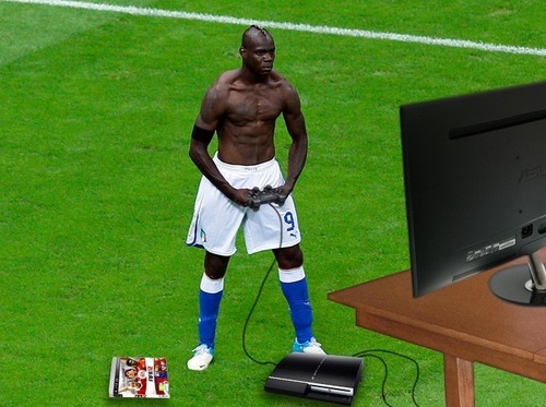 Le foto divertenti su Balotelli