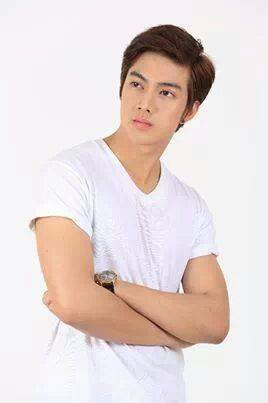 กั้ง วรกร