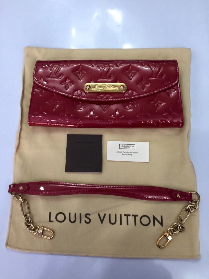 Louis Vuitton Violette Monogram Vernis Sunset Boulevard Clutch