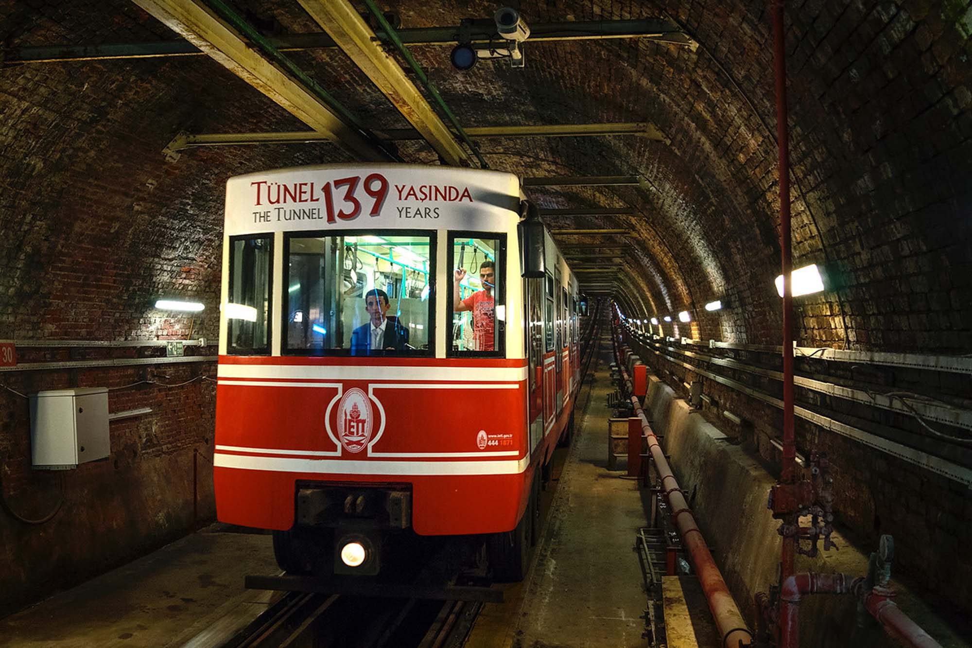 1419073772-istanbultu-o.jpg