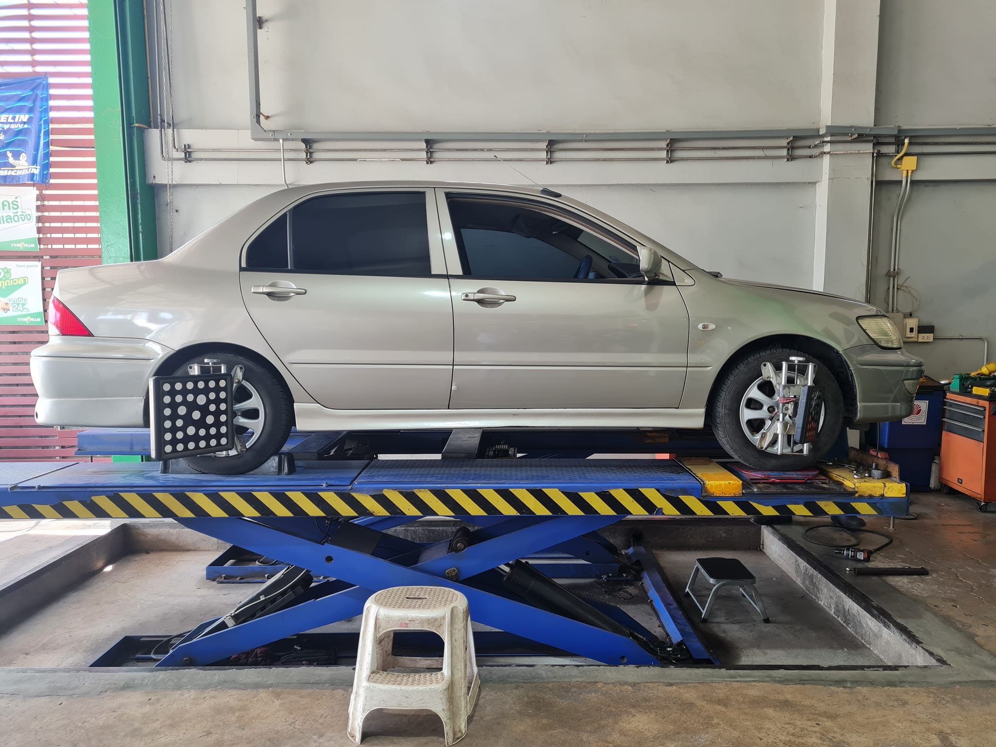 เวลาหม้อน้ำแห้ง แล้วมีควัน เครื่องดับ ชิ้นส่วนรถยนต์อันไหนจะเสียบ้างครับ  มีทางไม่เสียรึเปล่าครับ - Pantip