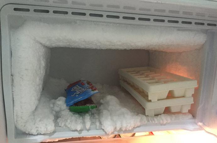 ตู้เย็นไม่เย็น แช่น้ำไม่แข็ง ปัญหาบางอย่างเราซ่อมเองได้ - Pantip