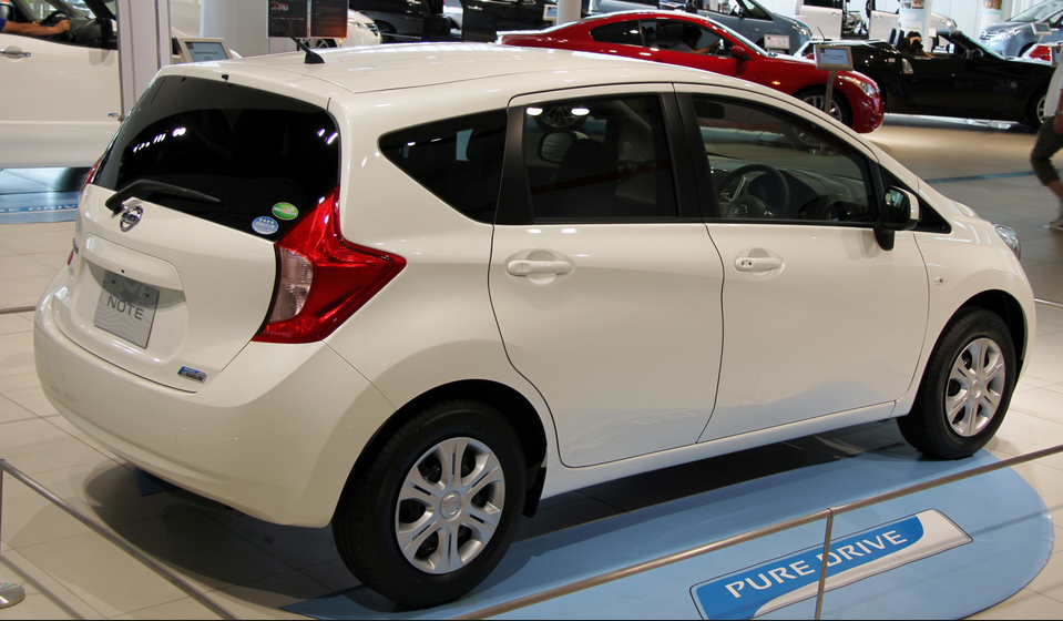 nissan note pantip