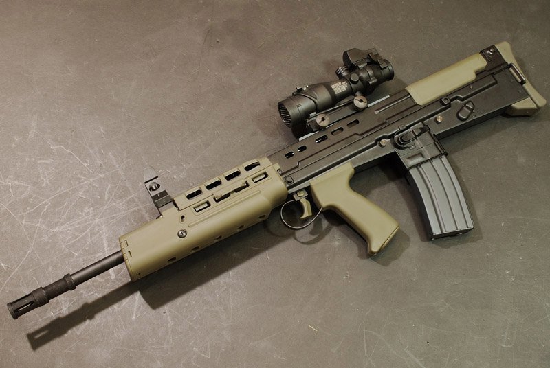 Л 85. Штурмовая винтовка л 85. L85 винтовка. Sa80 карабин. Bullpup Assault Rifle l85a2.