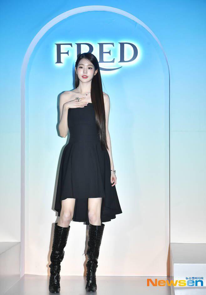 IVE] Jang Wonyoung for Fred Jewelry Pop-up Photo Event - Pantip