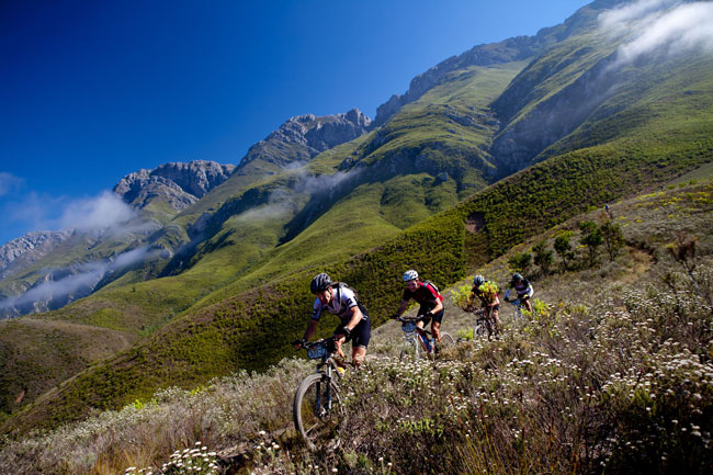 ABSA Cape Epic "หนึ่ง"ในตำนานการแข่งเสือภูเขาของโลก - Pantip