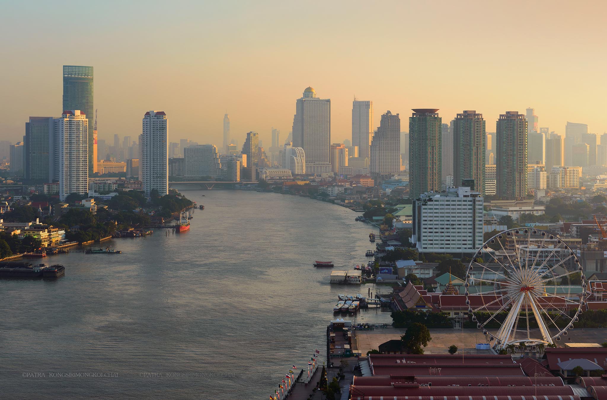 Бангкок чао прая. Река Чао Прайя Бангкок. Набережная у asiatique the Riverfront. Chao Phraya River фото. Chao Phraya Sky Park.
