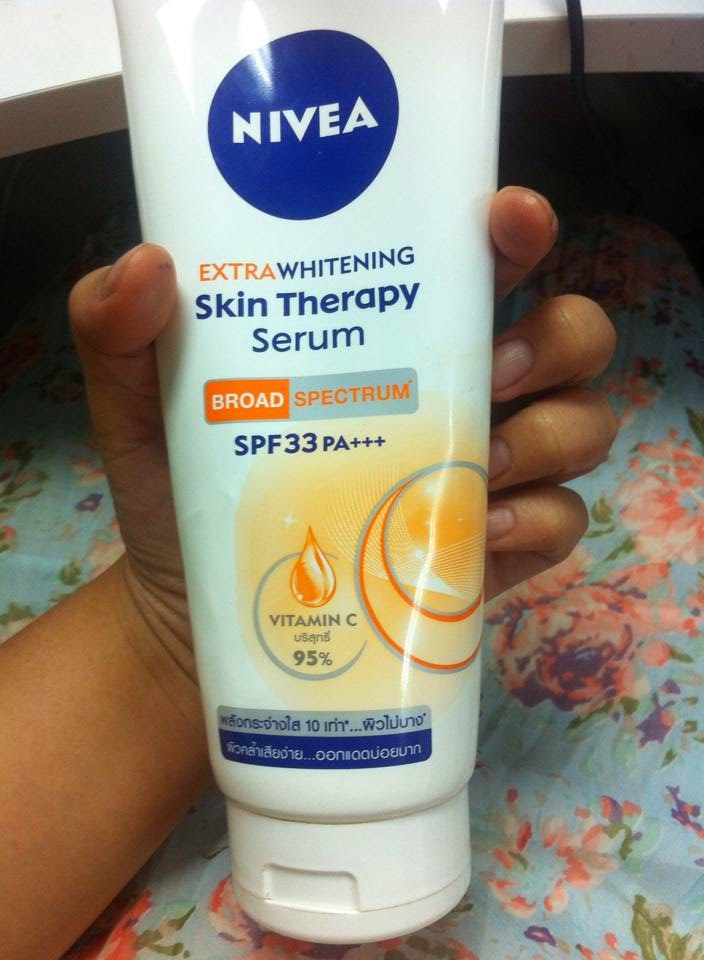 NIVEA Extra Whitetening