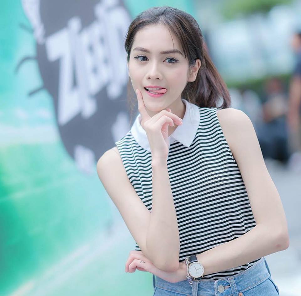 เลือกดอกไม้สำหรับงานศพ