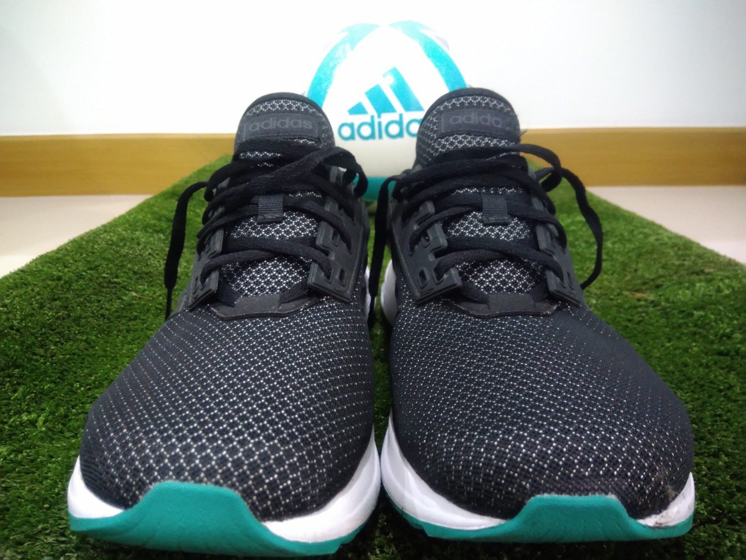 adidas duramo 9 pantip