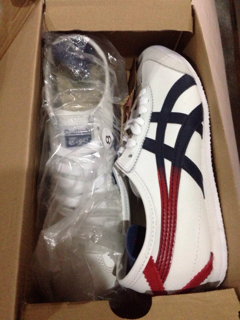 onitsuka tiger mexico 66 white gradient purple