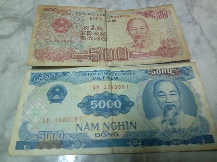 ทำไมเงินเวียดนาม แบงค์ 10 กับ 20 ดองถึงใส่ทศนิยมตั้ง 3 ตำแหน่งครับ - Pantip