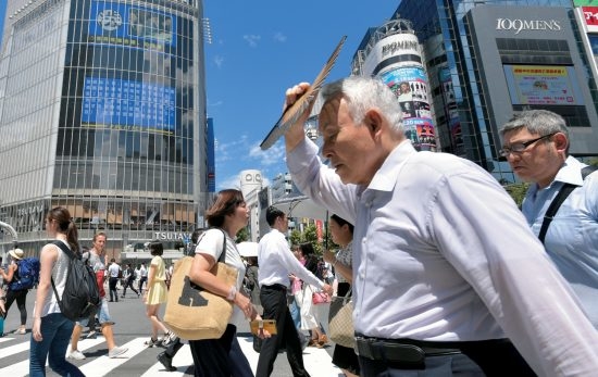 ญี่ปุ่นแนะนักท่องเที่ยวเตรียมรับมืออากาศร้อนจัด - Pantip
