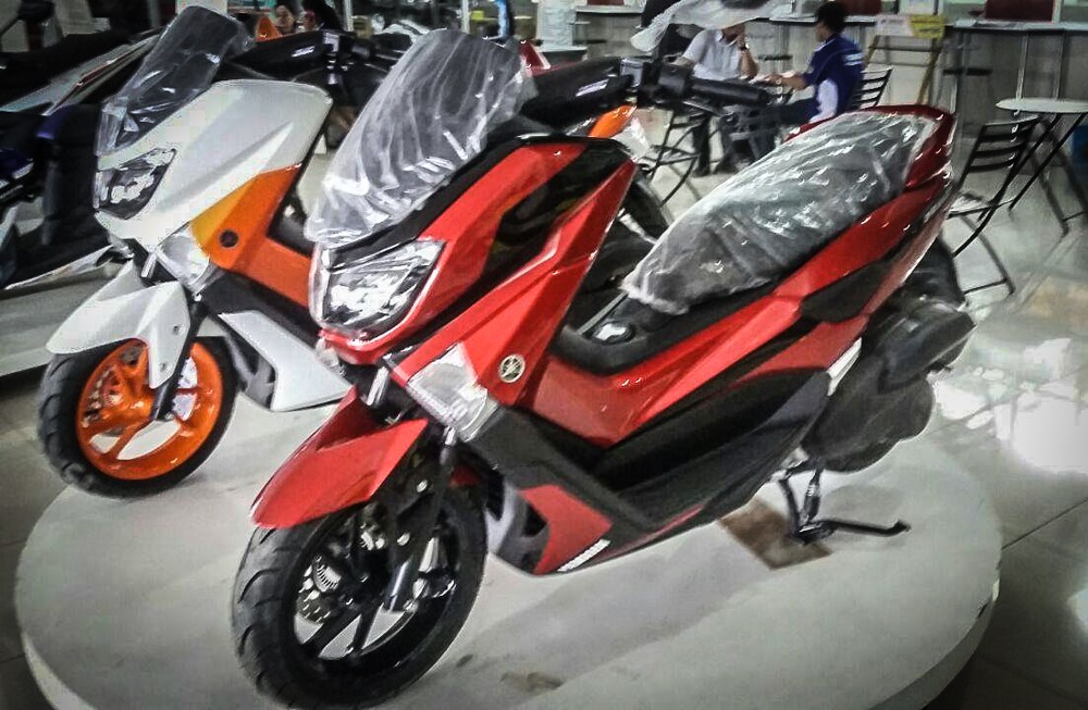 Yamaha N-Max สีใหม่ +++ - Pantip