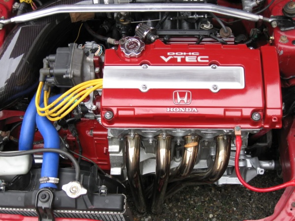 B 16 80. Honda Civic ek9 b16b. B16a красноголовый. CRZ Honda b16a. Мотор b16a.