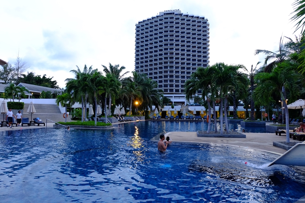 Novotel Hua Hin Cha Am Beach Resort Spa Pantip