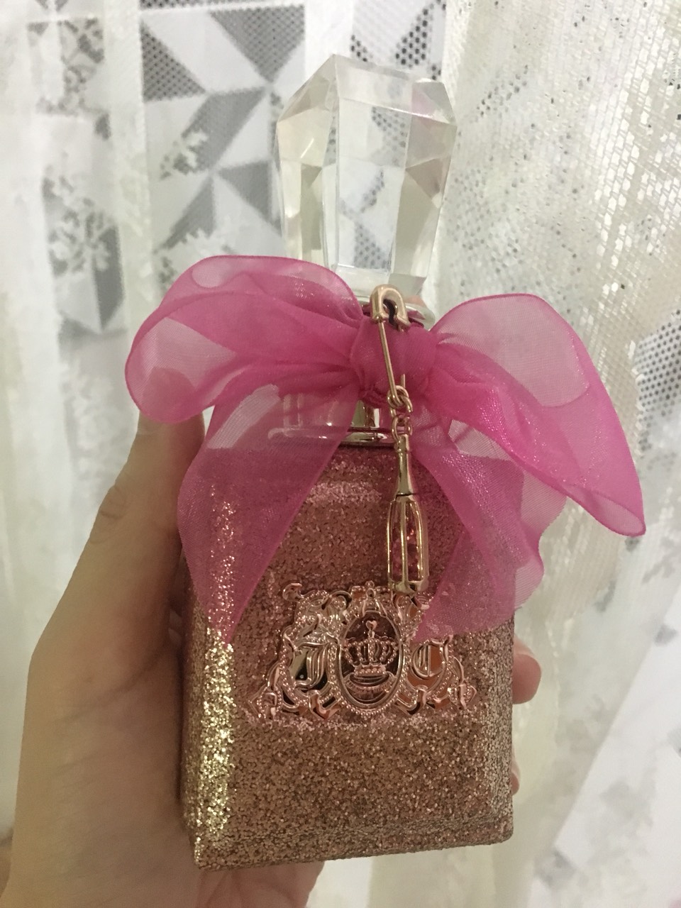 prada candy florale pantip