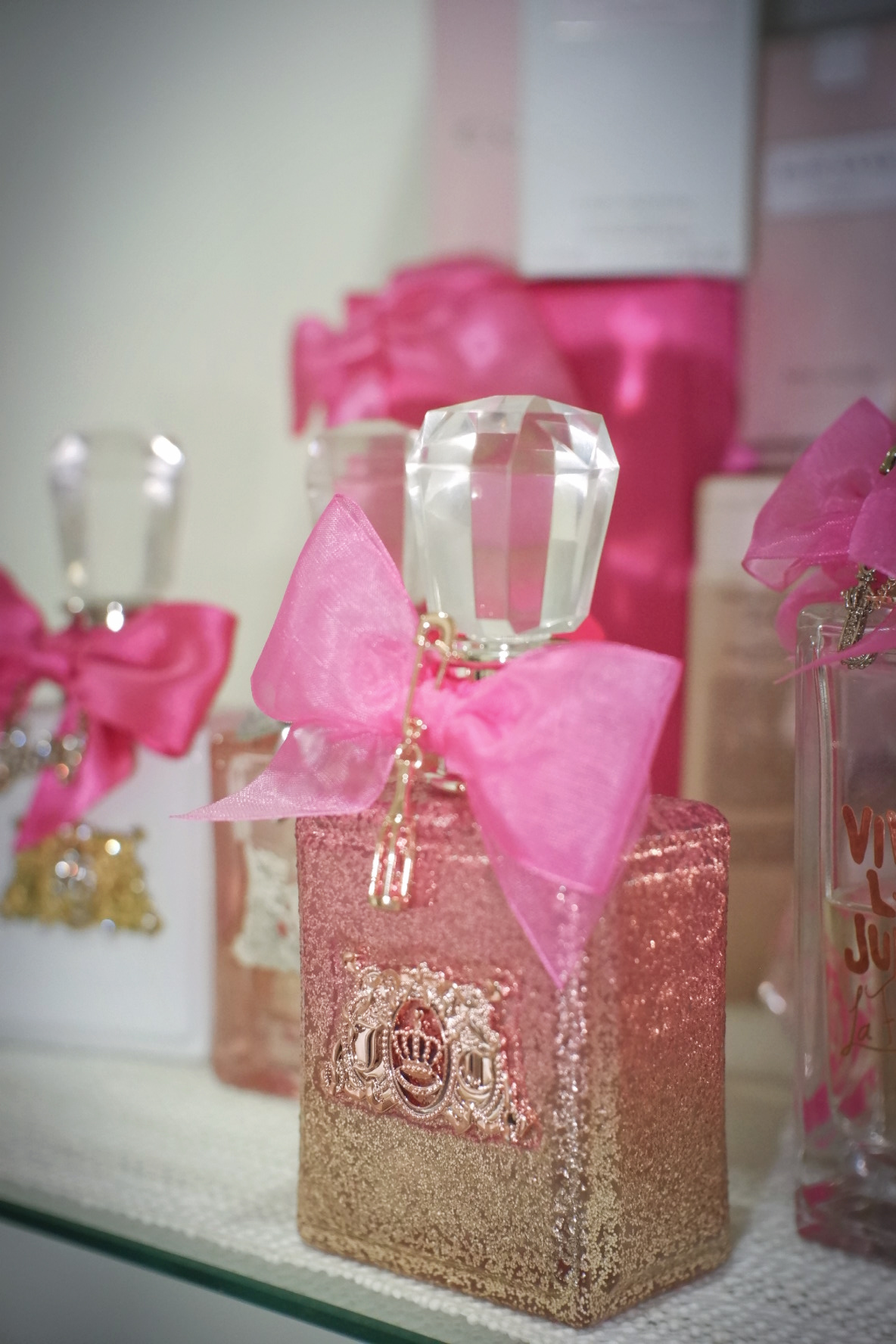 prada candy florale pantip