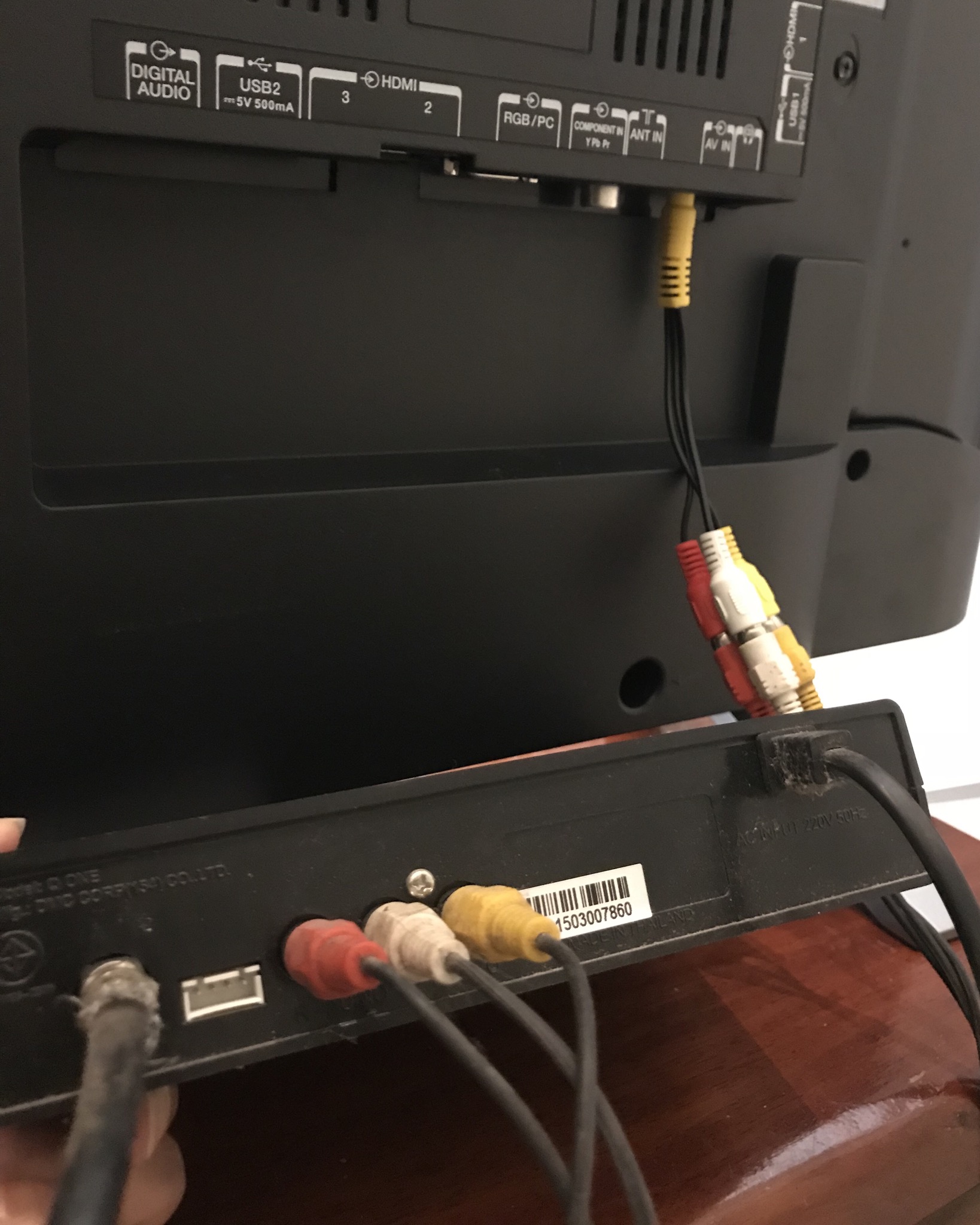 Where Is The Toshiba Smart TV Power Button Location, 40 OFF