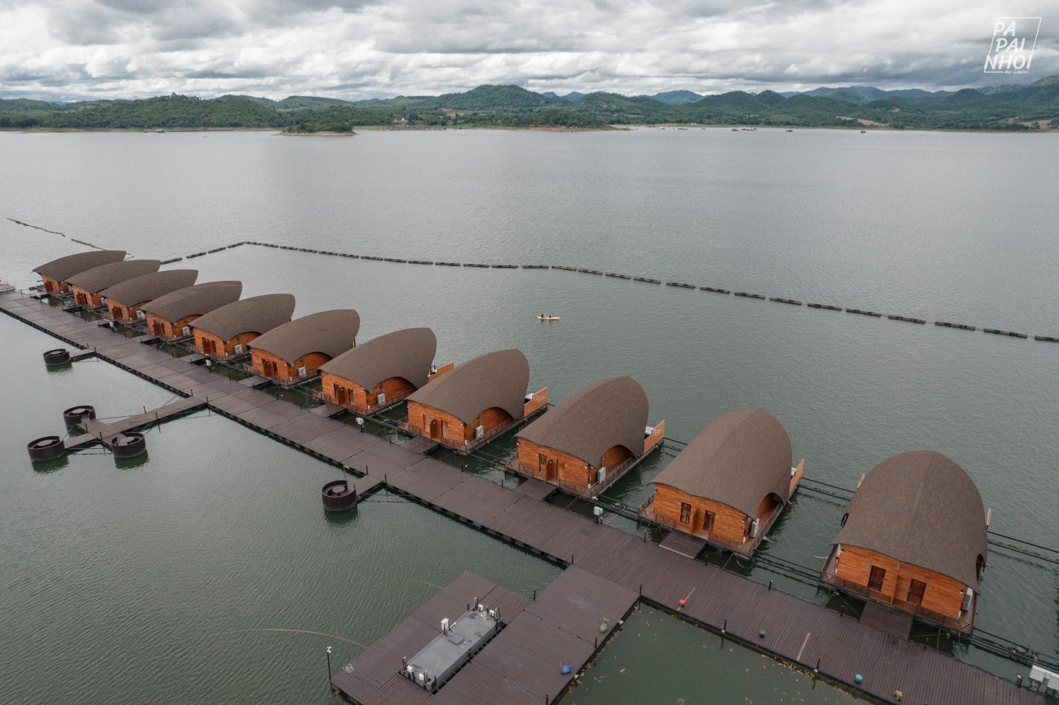 นอนแพริมน้ำ กาญจนบุรี ที่พักเปิดใหม่ล่าสุด Leaf Lake Kanchanaburi - Pantip