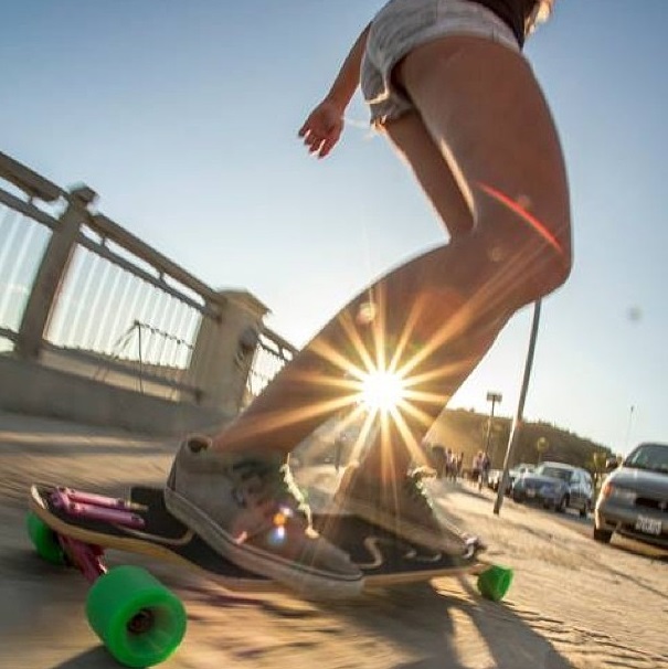 surf skate กับ skateboard ต่างกันยังไง f