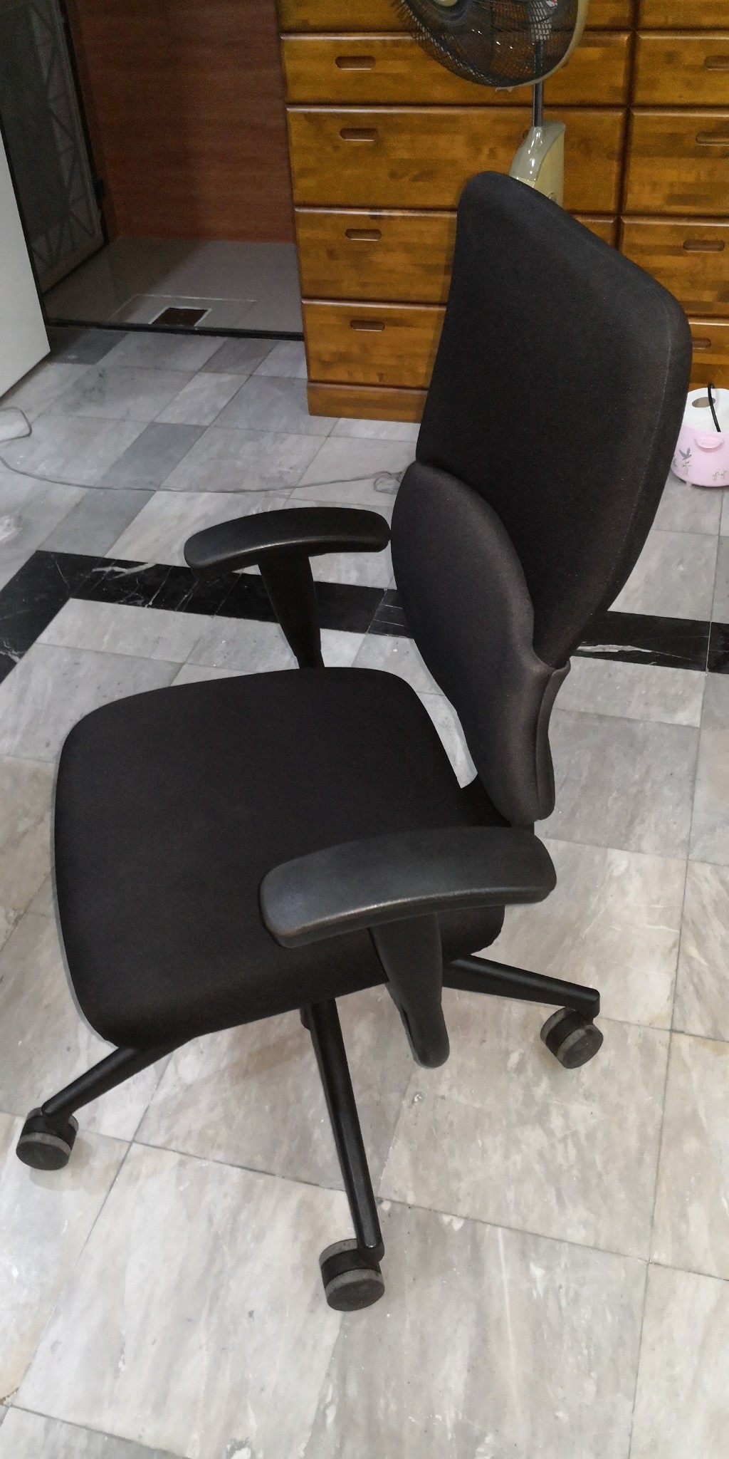 steelcase leap pantip