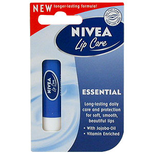 มีใครใช้ Nivea Lip Care แท่งสีน้ำเงิน หรือ Lipstick Gino Mccray  แล้วปากดำบ้างคะ - Pantip