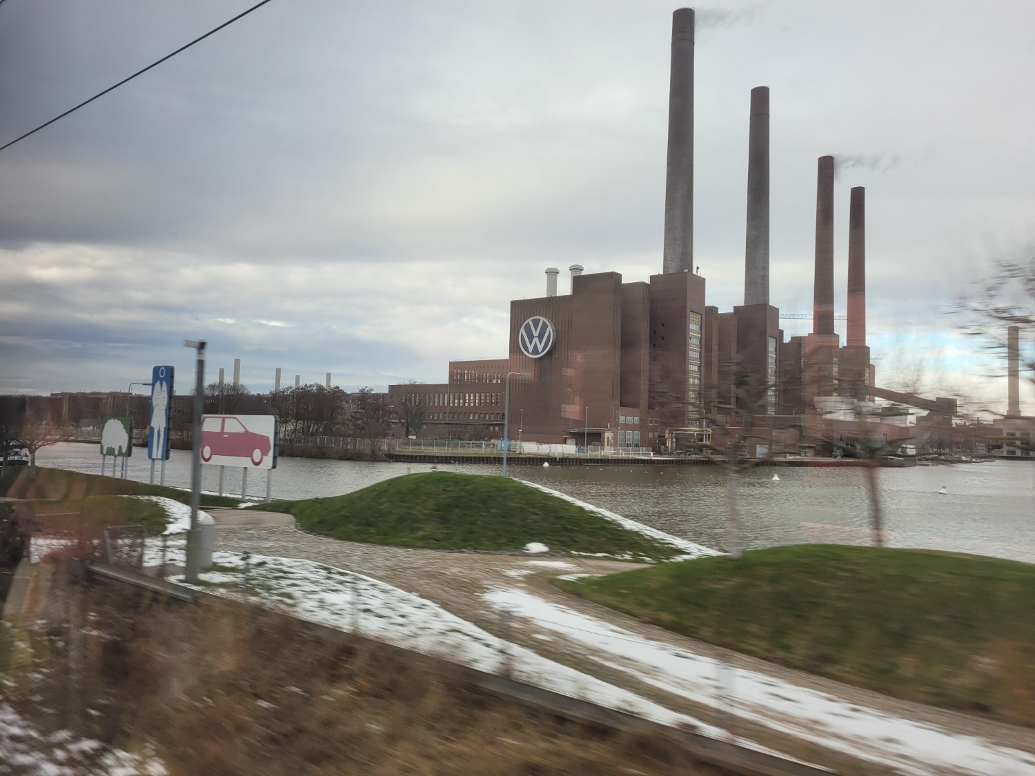 รายงานความคืบอยู่กับที่ พุธ ที่ 28 ส.ค. 2567 (ไม่มีอะไรอัปเดต) 🤍 - Pantip