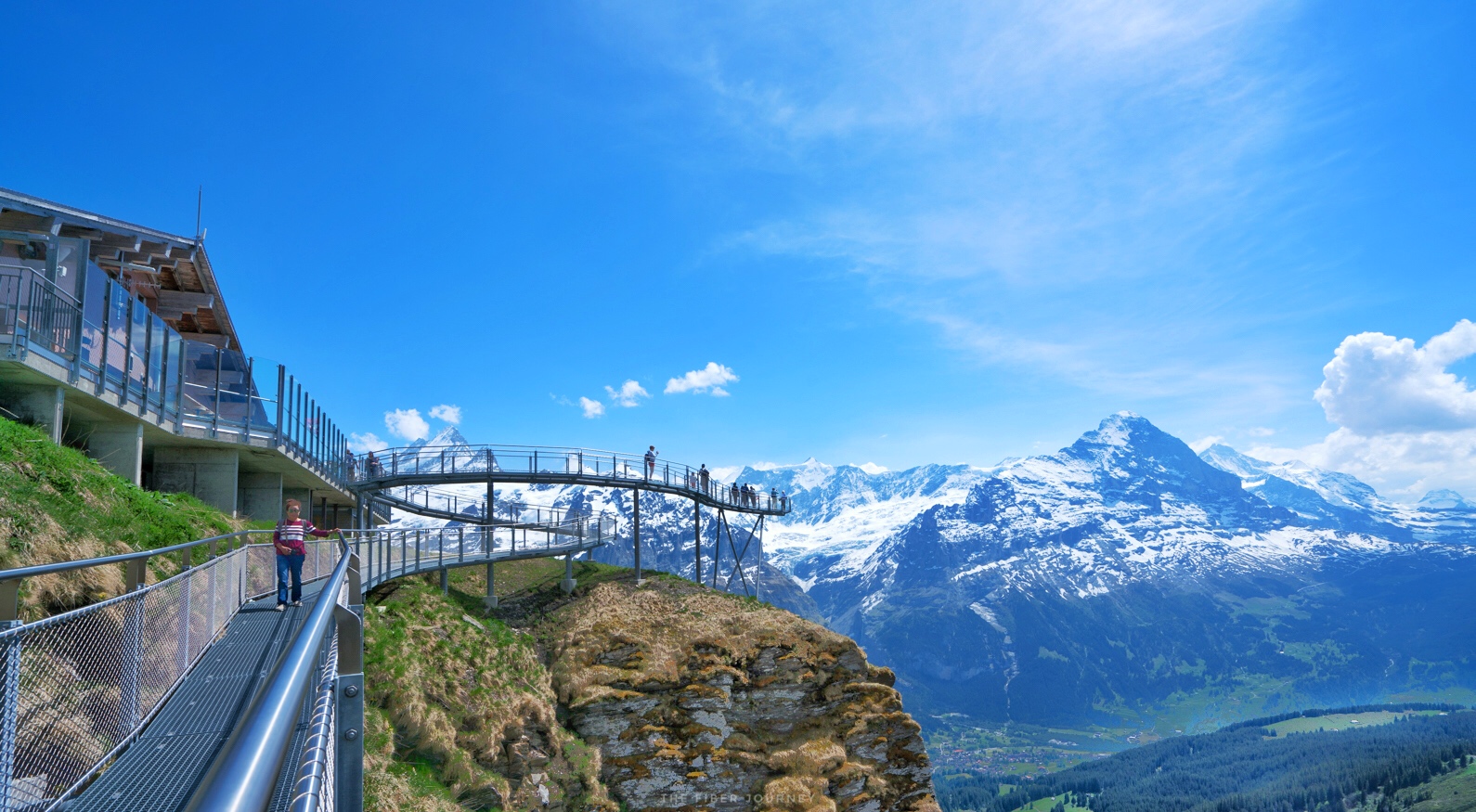 Hiking Grindelwald First Bachalpsee Switzerland