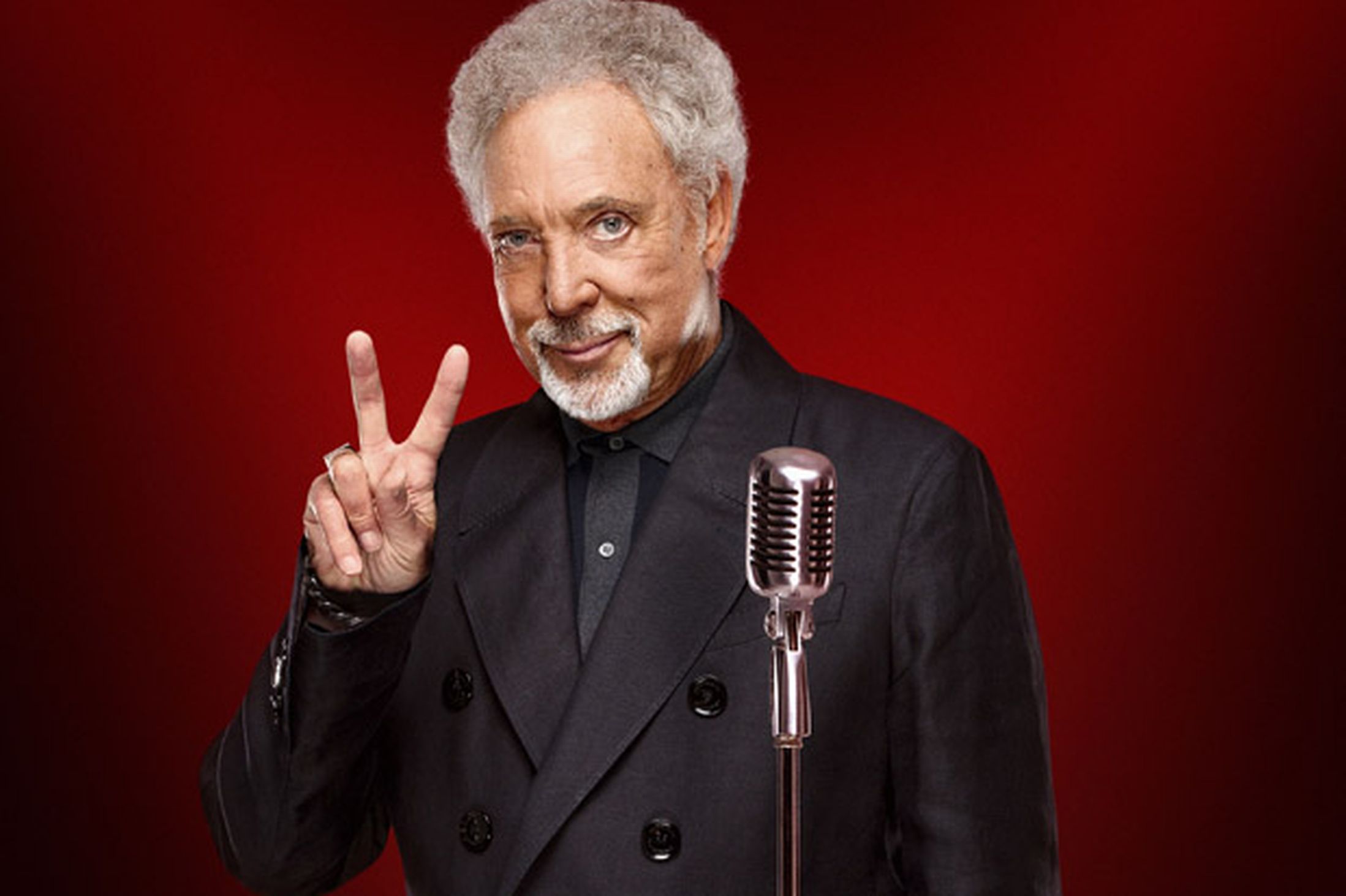 Томом джонсоном. Tom Jones. Том Джонс (певец). Tom Jones 2023. Том Джонс 2022.