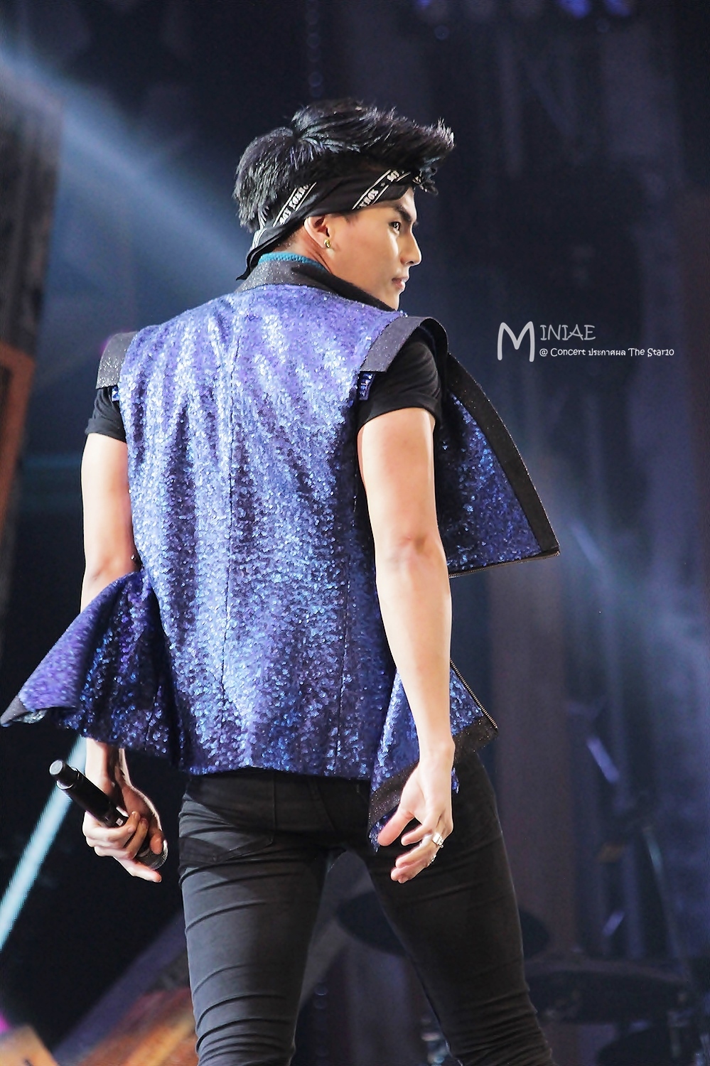 [PIC] HunZ @ Concert ประกาศผล The Star10 27-4-57 - Pantip