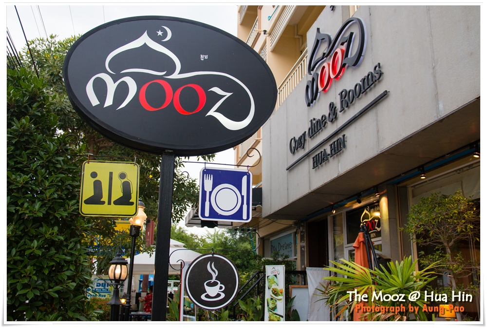 Mooz. Villa Mooz.