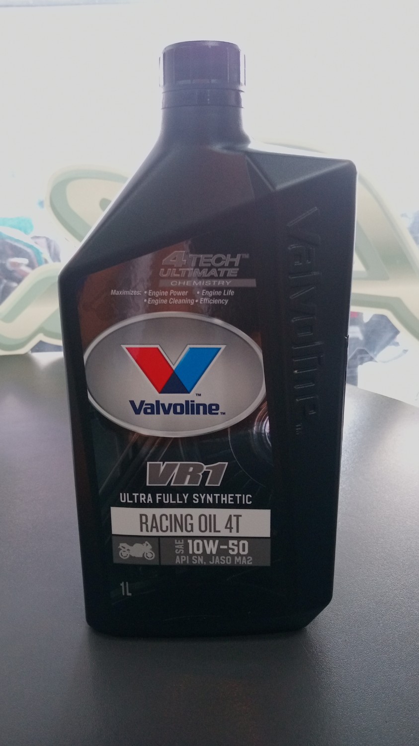 Mini Preview Valvoline VR1 Racing Oil 4T Ultra 10W-50 - Pantip