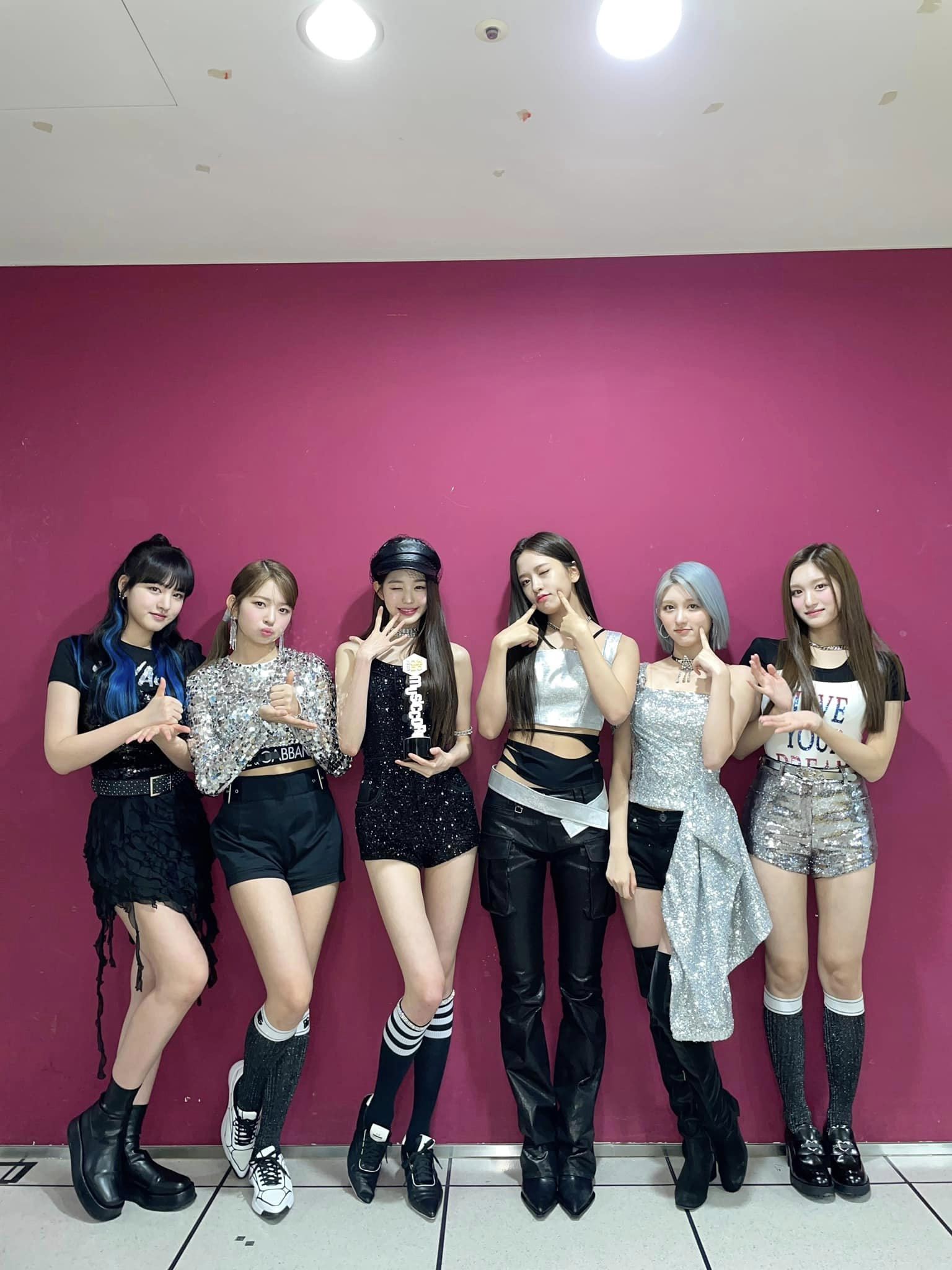 [#IVE] No.1 #AfterLike4thwin🏆🏆🏆🏆#IVE27thwin🎉on MBC Show! Music core 22.