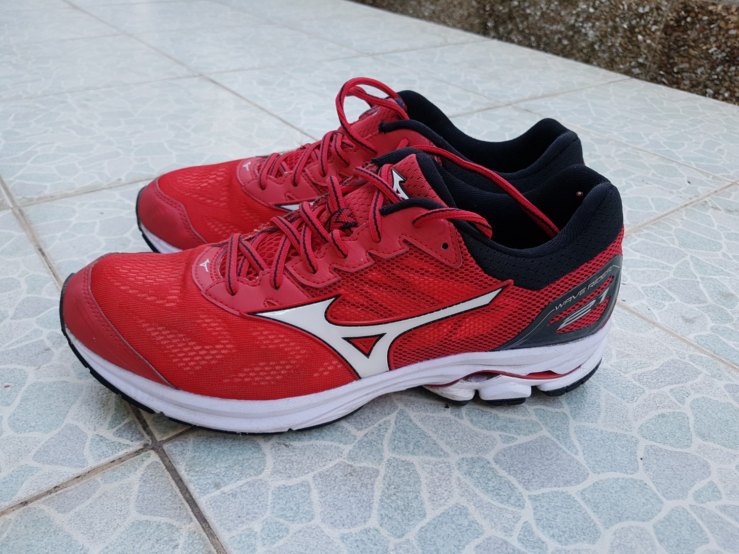 Mizuno wave rider outlet pantip