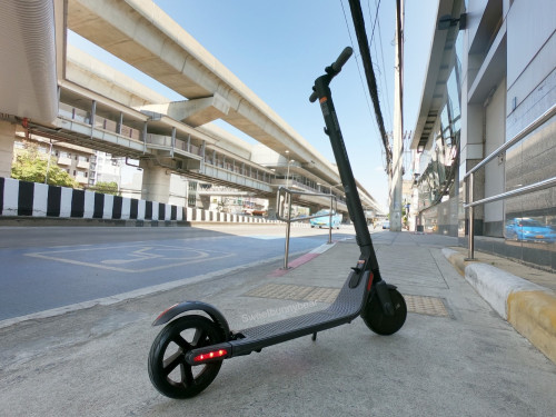SEGWAY ninebot kicjjscooter すきずき ES2 収納バック付き