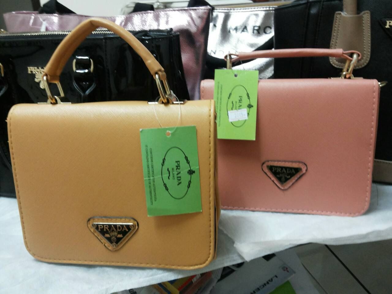 Prada outlet pantip best sale