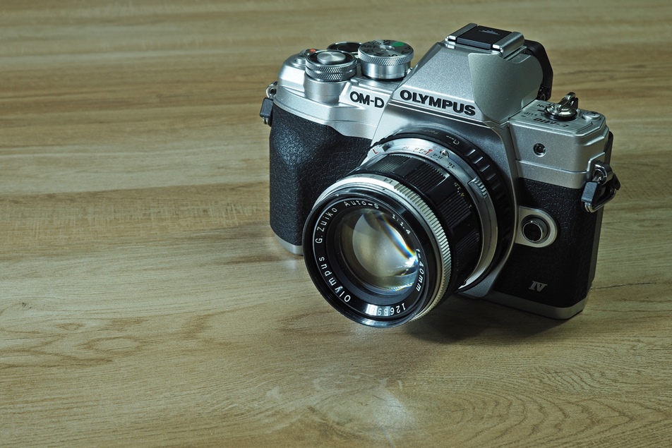 olympus em10 pantip