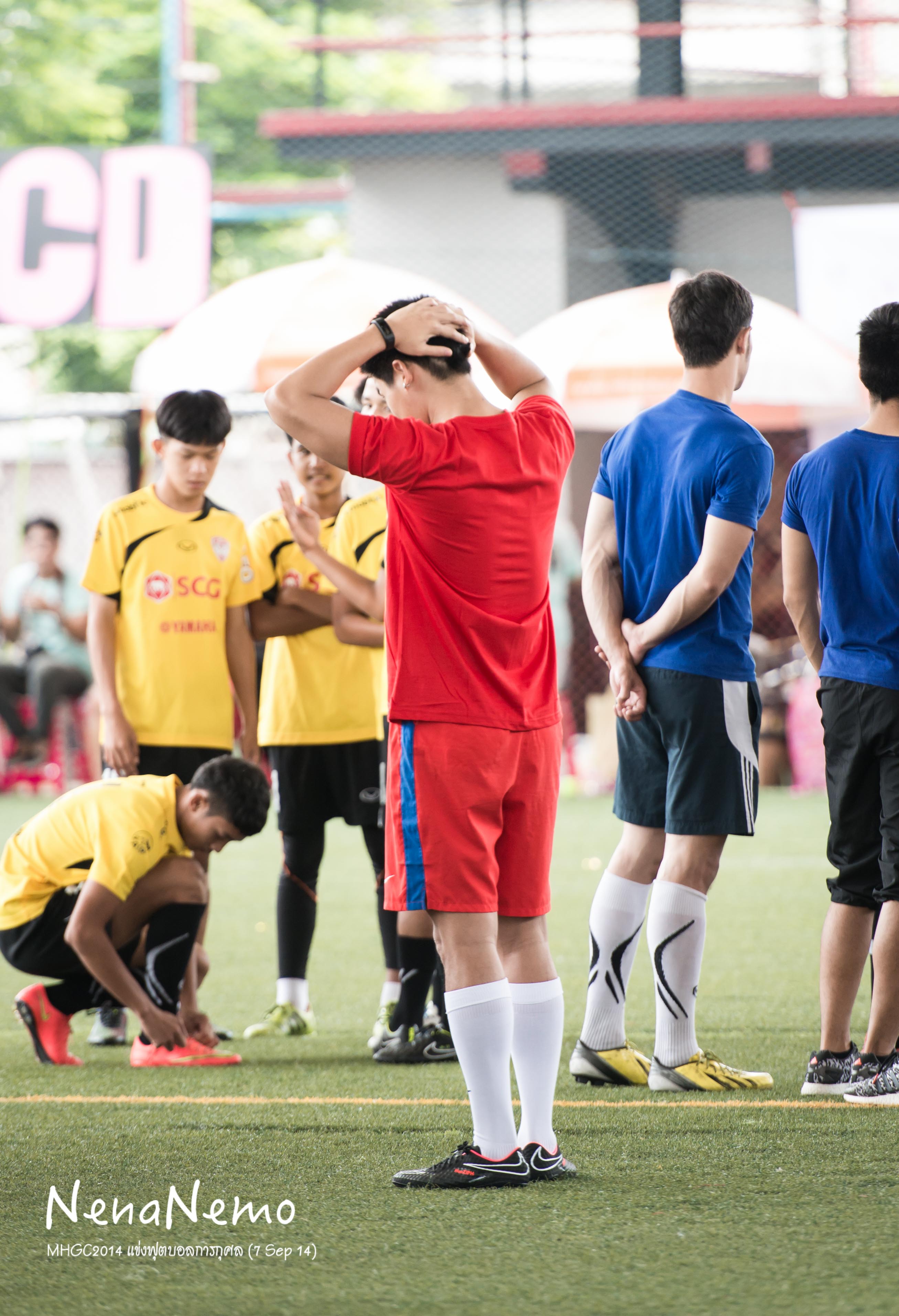 รูปภาพ Hunz MHGC 2014 กิจกรรมการแข่งฟุตบอลการกุศล @สนาม ...