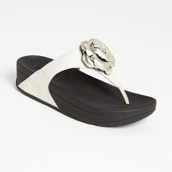 fitflop two bar shearling slides