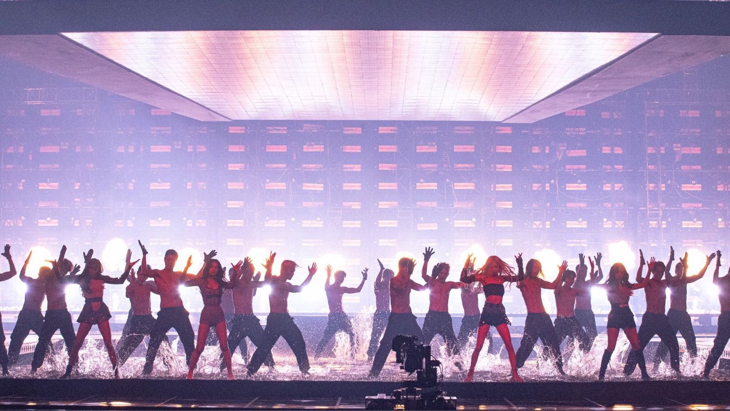 ชวนพูดคุยถึงแต่ละโชว์ของ BLACKPINK :THE SHOW- Live Streaming Concert