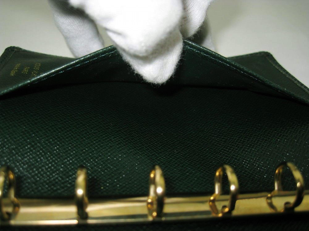 ขาย Louis Vuitton Taiga Agenda PM Cover สี Episea (Dark Green) สภาพสวย