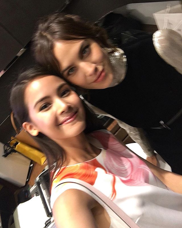 ญาญ า ปะทะ Alexa Chung น าร กส ดๆ ในงานเป ด Longchamp Flagship Store แห งแรกในไทย Pantip