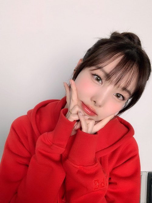 ナヨン hare hare セミコンプ Twice ナヨン ハレハレ Fancam - 笑ってよ With me | TikTok