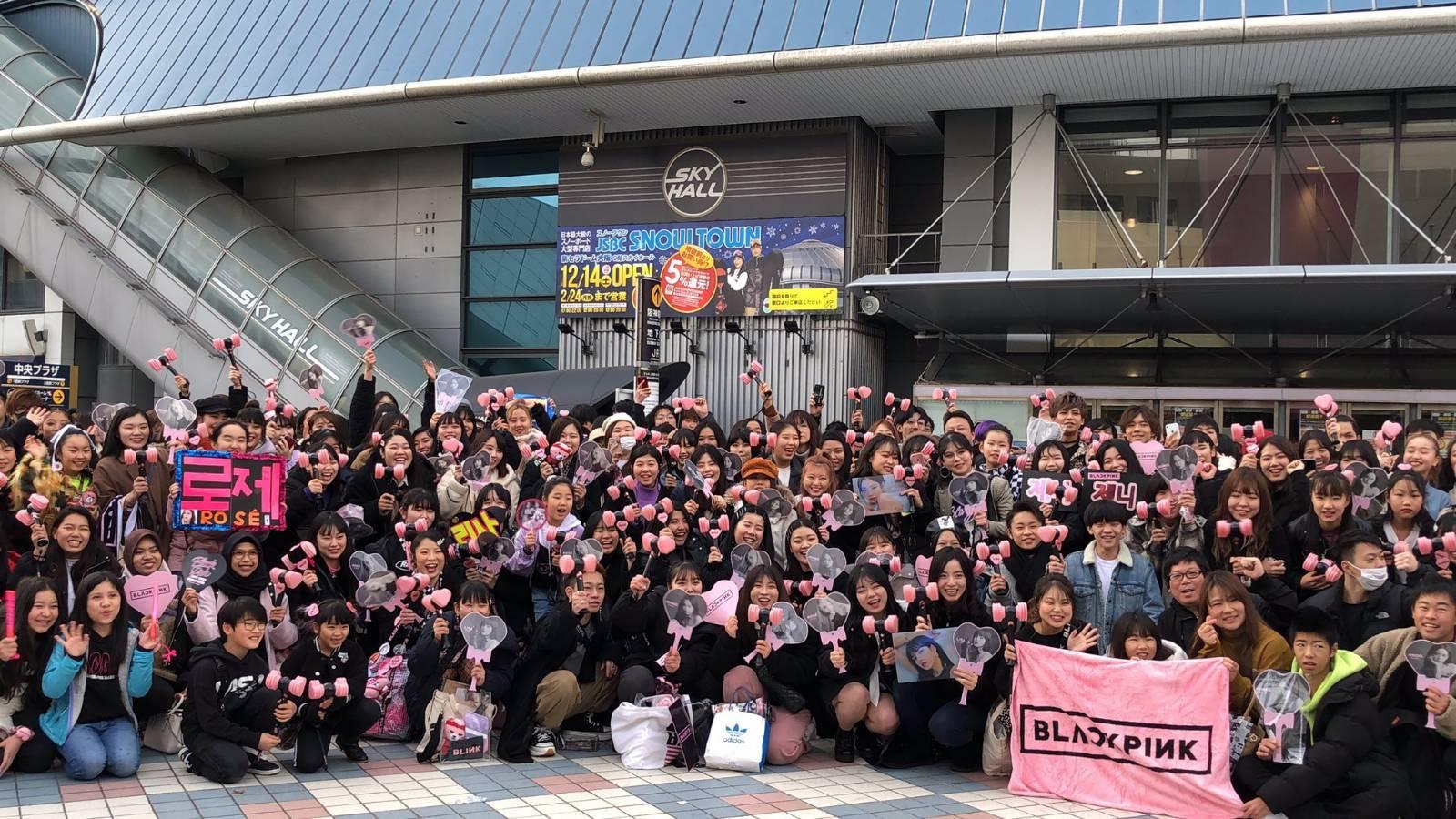 Live Blackpink 📌เกาะติดบรรยากาศ Day 2 World Tour In Your Area Kyocera Dome Osaka Japan 🇯🇵 