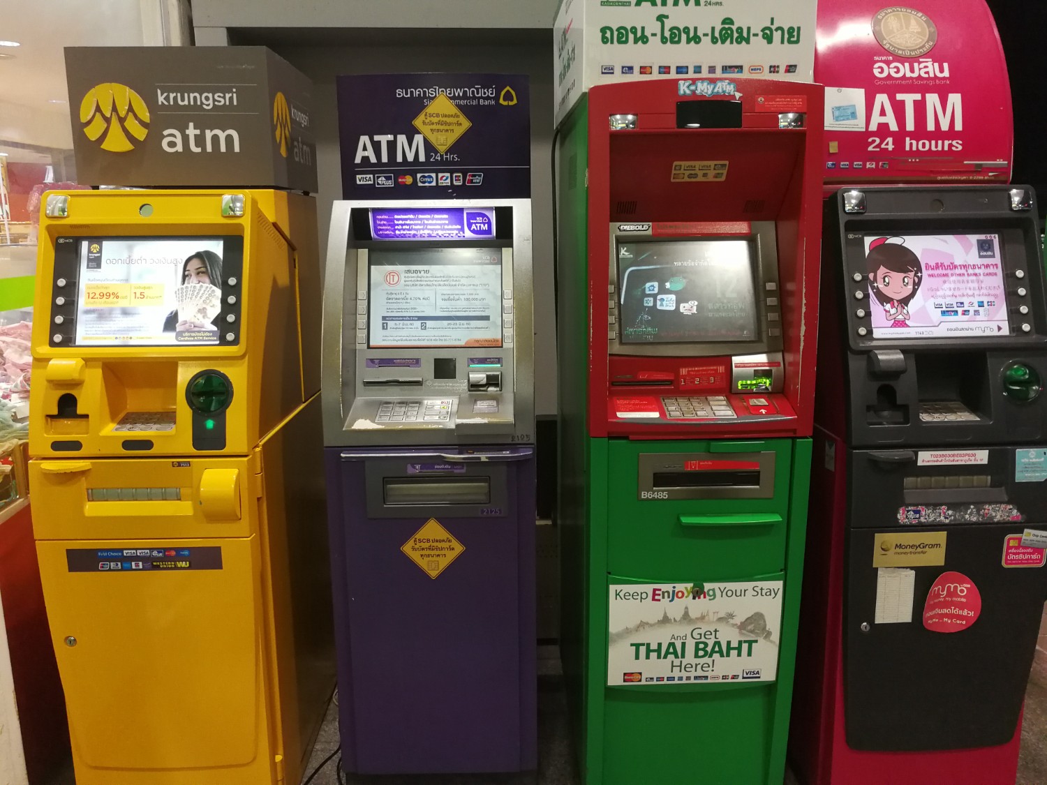 Тайские банки. ATM Банкомат Тайланд. Krungsri Bank ATM. Тайский банк. Банки Тайланда.