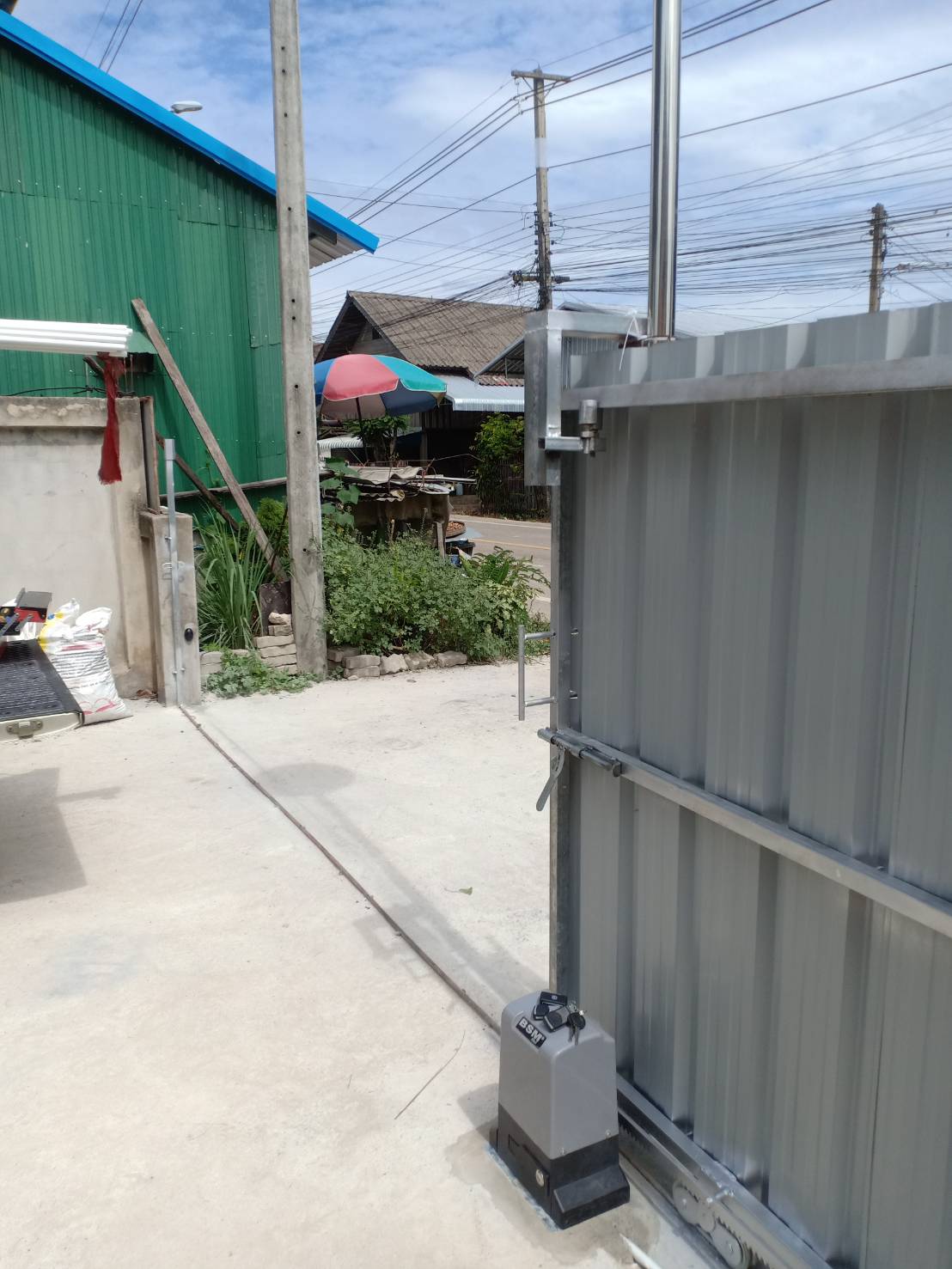 เพิ่มคุณภาพบ้านด้วย BSM มอเตอร์รีโมท ประตูรีโมท จำหน่ายมอเตอร์รีโมท พร้อมติดตั้ง 0951955898