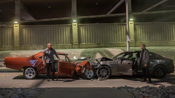 รู้หรือไม่? ว่ารถยนต์ที่ใช้ใน Furious 7 ถ่ายทำเสร็จแล้วไปไหน! - Pantip